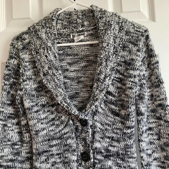 Billabong knit black, gray, white cardigan size small - Picture 4 of 6